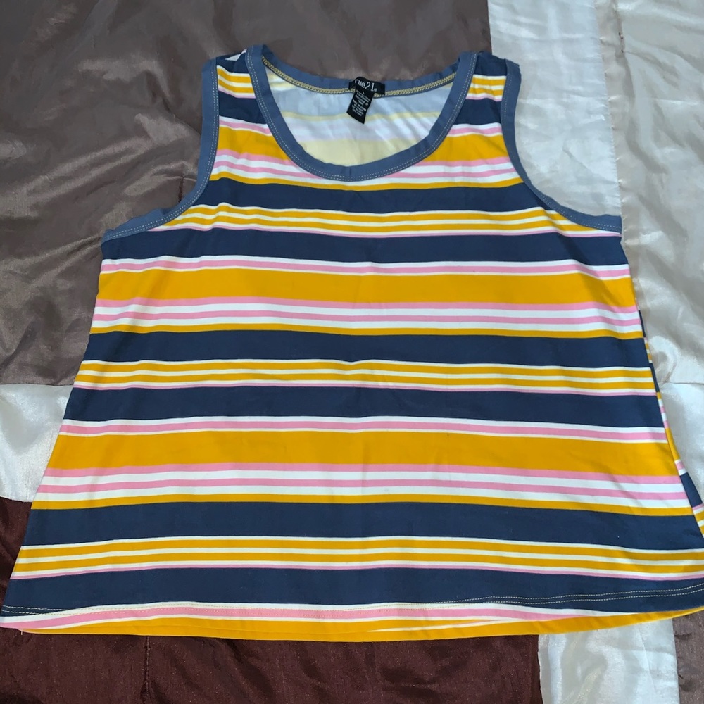 Juniors Tank top
